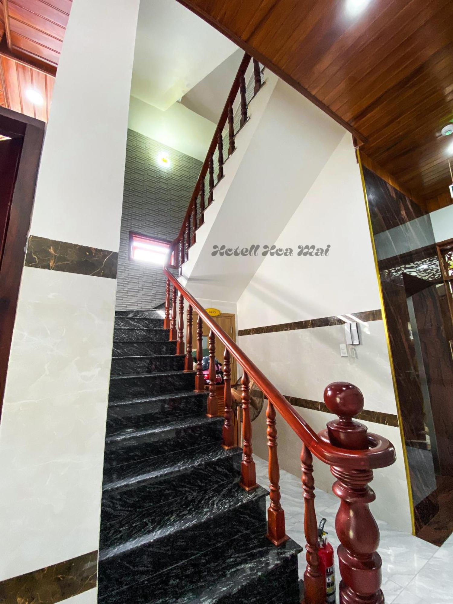 קון דאו Hotel Hoa Mai מראה חיצוני תמונה